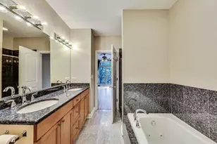 1302 W Fillmore St, Chicago, IL 60607 - Photo 18