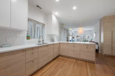 1449 W Walton Street #2, Chicago, IL 60642 - Photo 8