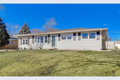 122 59th Street, Willowbrook, IL 60527 - Photo 2