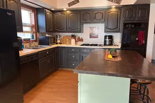 1021 Webster St, Ottawa, IL 61350 - Photo 8