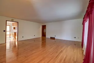 27829 Larson St, Rock Falls, IL 61071 - Photo 8