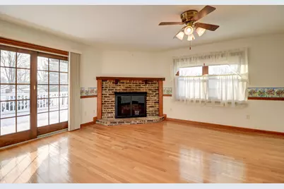 27829 Larson Street, Rock Falls, IL 61071 - Photo 16