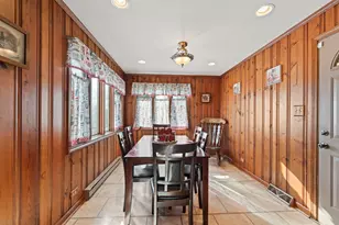 7241 W 109th Pl, Worth, IL 60482 - Photo 10