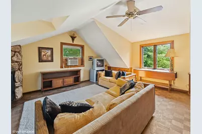 724 S Plum Grove Road, Palatine, IL 60067 - Photo 14