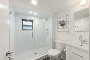 465 Cottage Ave, Glen Ellyn, IL 60137 - Photo 10