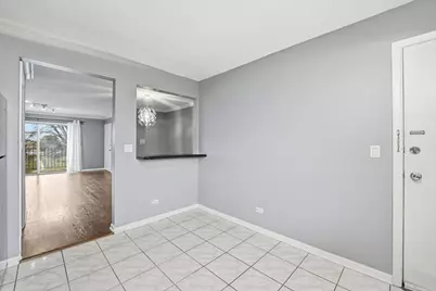 9350 Bay Colony Drive #3W, Des Plaines, IL 60016 - Photo 12