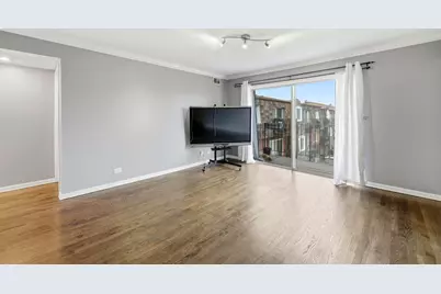 9350 Bay Colony Drive #3W, Des Plaines, IL 60016 - Photo 4