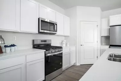 787 Plateau Drive, Pingree Grove, IL 60140 - Photo 28