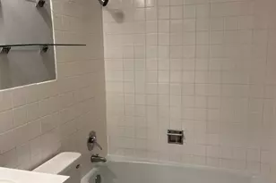 510 W Fullerton Pkwy, Chicago, IL 60614 - Photo 6