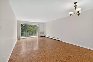 543 Burlington Ave, Downers Grove, IL 60515 - Photo 4