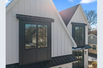 2009 Robincrest Lane, Glenview, IL 60025 - Photo 4