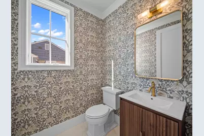 2009 Robincrest Lane, Glenview, IL 60025 - Photo 16