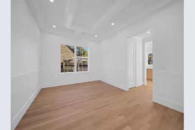 2009 Robincrest Lane, Glenview, IL 60025 - Photo 14