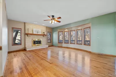 1599 Far Hills Drive, Bartlett, IL 60103 - Photo 12