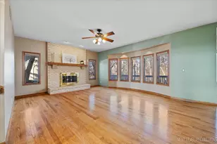 1599 Far Hills Dr, Bartlett, IL 60103 - Photo 12