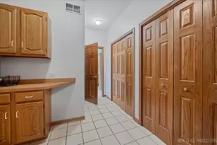 1599 Far Hills Dr, Bartlett, IL 60103 - Photo 24