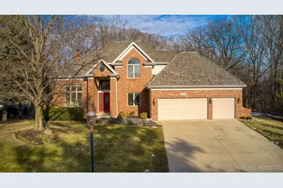 1599 Far Hills Drive, Bartlett, IL 60103 - Photo 2