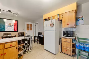 5706 N St Louis Ave, Chicago, IL 60659 - Photo 16