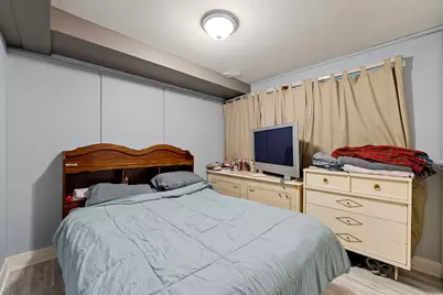 5706 N Saint Louis Avenue, Chicago, IL 60659 - Photo 10