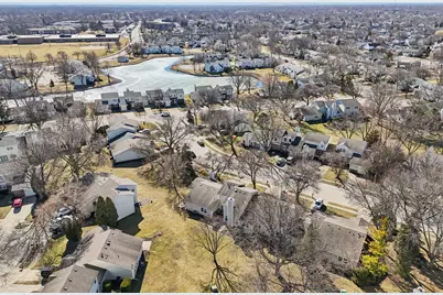 1063 Stonehedge Drive, Schaumburg, IL 60194 - Photo 42