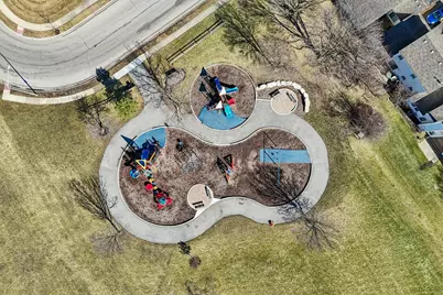 1063 Stonehedge Drive, Schaumburg, IL 60194 - Photo 26