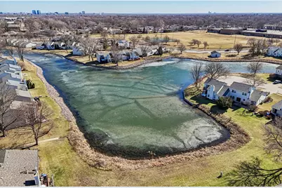 1063 Stonehedge Drive, Schaumburg, IL 60194 - Photo 28