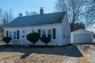 205 Sunset Ln, Mount Morris, IL 61054 - Photo 1