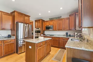 11723 Clark Ln, Huntley, IL 60142 - Photo 6