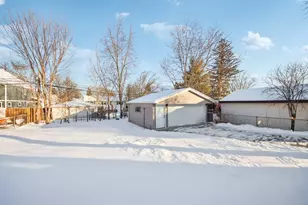 228 4th St, Downers Grove, IL 60515 - Photo 24