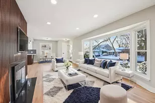 228 4th St, Downers Grove, IL 60515 - Photo 6