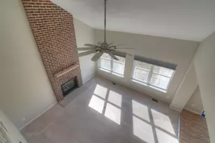 1752 Tallmeadow Dr, Dekalb, IL 60115 - Photo 12