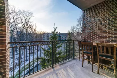 1800 Amberley Court #309, Lake Forest, IL 60045 - Photo 36