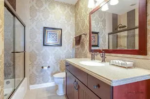 1800 Amberley Ct, Lake Forest, IL 60045 - Photo 32