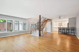 2 Croydon On Duxbury St, Rolling Meadows, IL 60008 - Photo 2