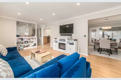 475 Amherst Avenue, Des Plaines, IL 60016 - Photo 6