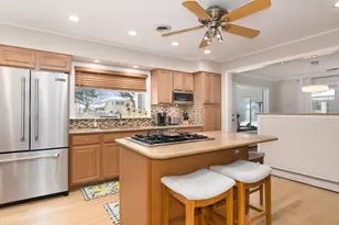 475 Amherst Ave, Des Plaines, IL 60016 - Photo 10