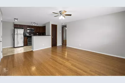 8440 W 95th Street #6, Hickory Hills, IL 60457 - Photo 2