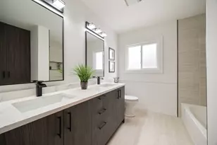 630 Bode Rd, Hoffman Estates, IL 60169 - Photo 18