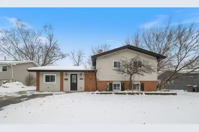 630 Bode Road, Hoffman Estates, IL 60169 - Photo 1