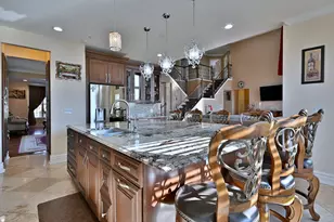 5761 Providence Dr, Hoffman Estates, IL 60192 - Photo 18