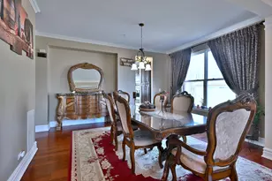 5761 Providence Dr, Hoffman Estates, IL 60192 - Photo 12