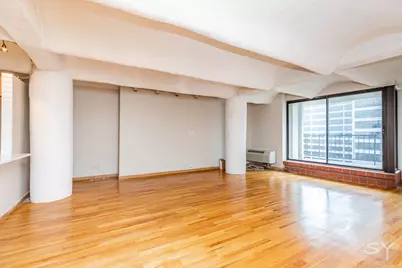 345 N Canal Street #1307, Chicago, IL 60606 - Photo 4
