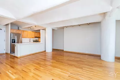 345 N Canal Street #1307, Chicago, IL 60606 - Photo 10