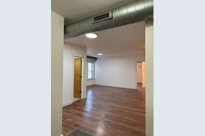 5400 S Harper Avenue #204, Chicago, IL 60615 - Photo 8