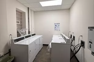 5400 S Harper Ave, Chicago, IL 60615 - Photo 22