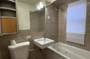 5400 S Harper Ave, Chicago, IL 60615 - Photo 10