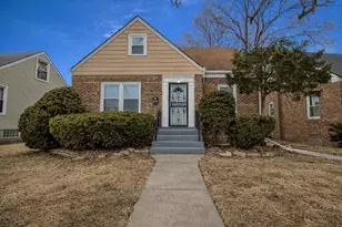 212 E 142nd Pl, Dolton, IL 60419 - Photo 1