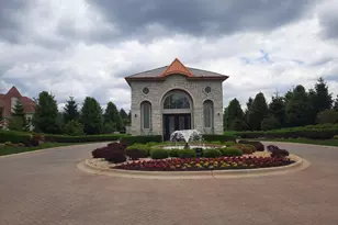 6 Blossom Ct, South Barrington, IL 60010 - Photo 1