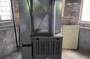 124 E 110th St, Chicago, IL 60628 - Photo 16