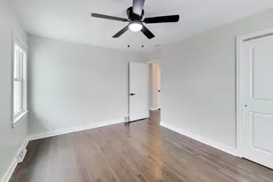 2431 Ernst St, Franklin Park, IL 60131 - Photo 6